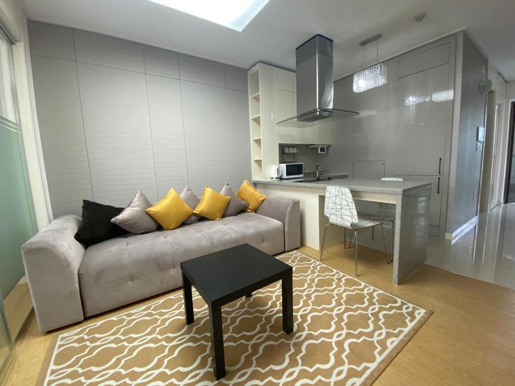 Highvill Luxury Apartments Астана Экстерьер фото